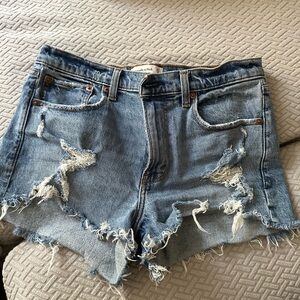 Abercrombie & Fitch Distressed Blue Jean Mom Shorts (high waisted)
